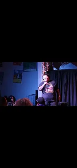 Aj Deleon - comedian