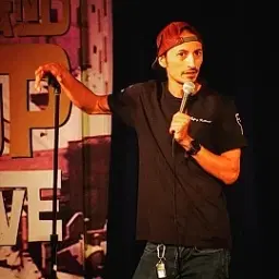 DJ Pagliasotti - comedian