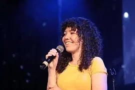 Alison Zrada - comedian