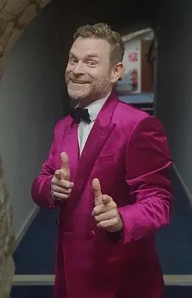 Robert M Ireland - comedian