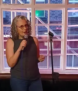 Ruth Bonnet - comedian