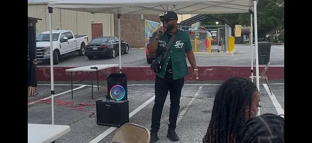 Tray Evans - comedian