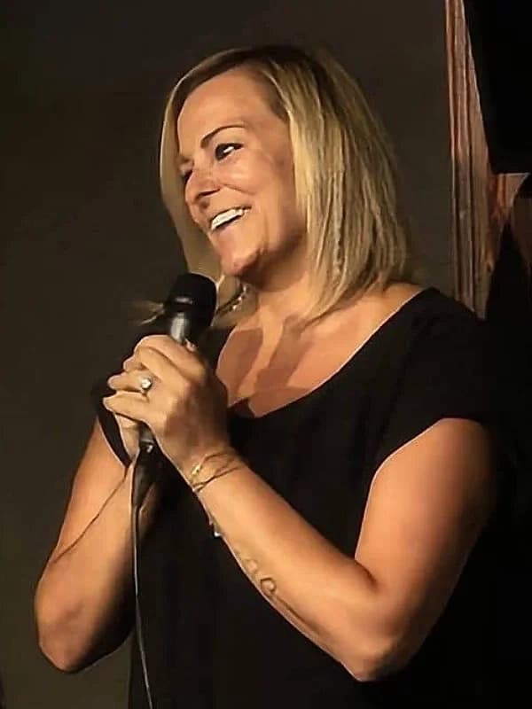Jolanda Logan photo
