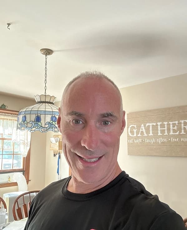 Jeffrey Edwards photo