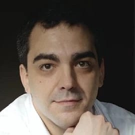 Carlos B. Oliva - comedian