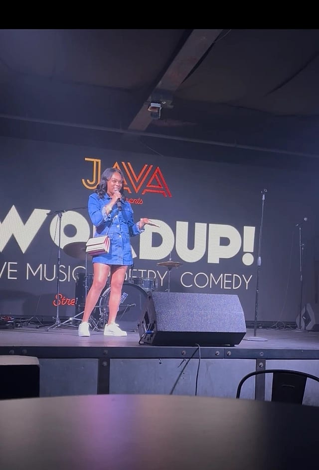 Lauren Howard - comedian