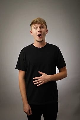 Garrett Nelson - comedian