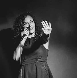 Julia Stoyanova - comedian