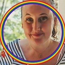 Kat Kendrick û - comedian