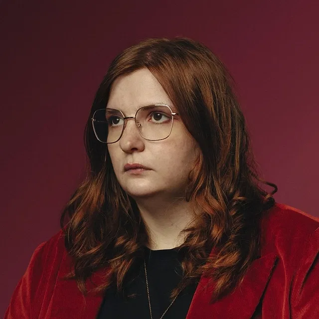 Lizzie Simpson - comedian