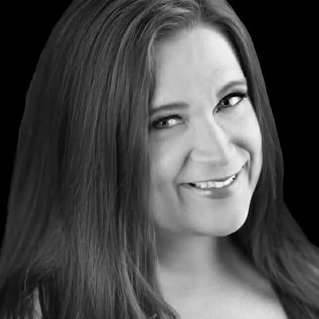 Lori Graves - comedian