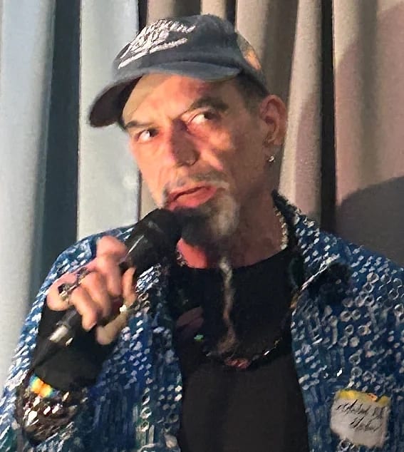 MichaelAllenComedian - comedian