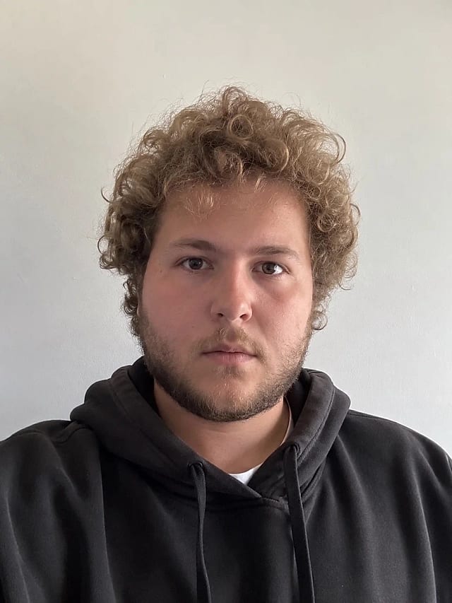 Noah Bass - comedian