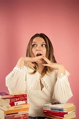 Shirley Halse - comedian