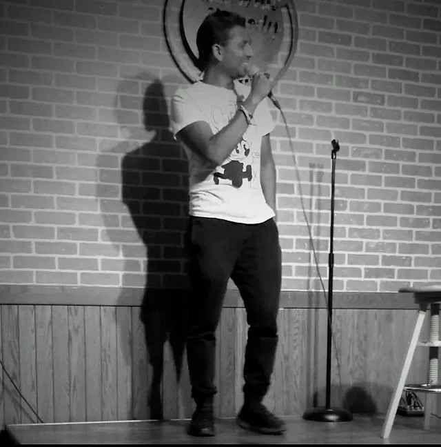 PT - comedian