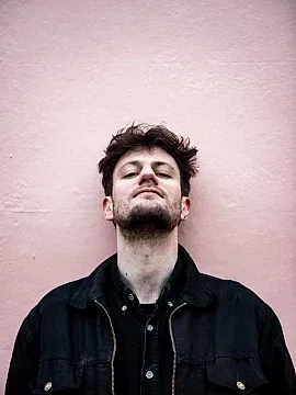 Alex Farrow - comedian