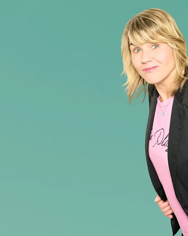 Julie Weidmann - comedian