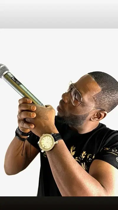 Majorstandup Johnson - comedian