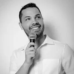Manny Vallarino - comedian