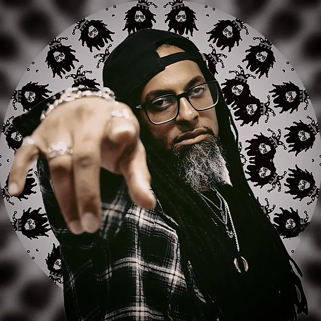 Rolando J Rosario - comedian