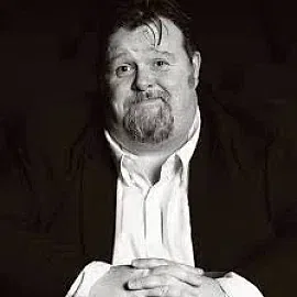 Steffen Peddie - comedian