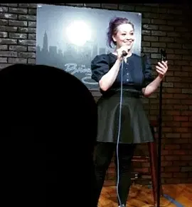 Valarie Apperson - comedian